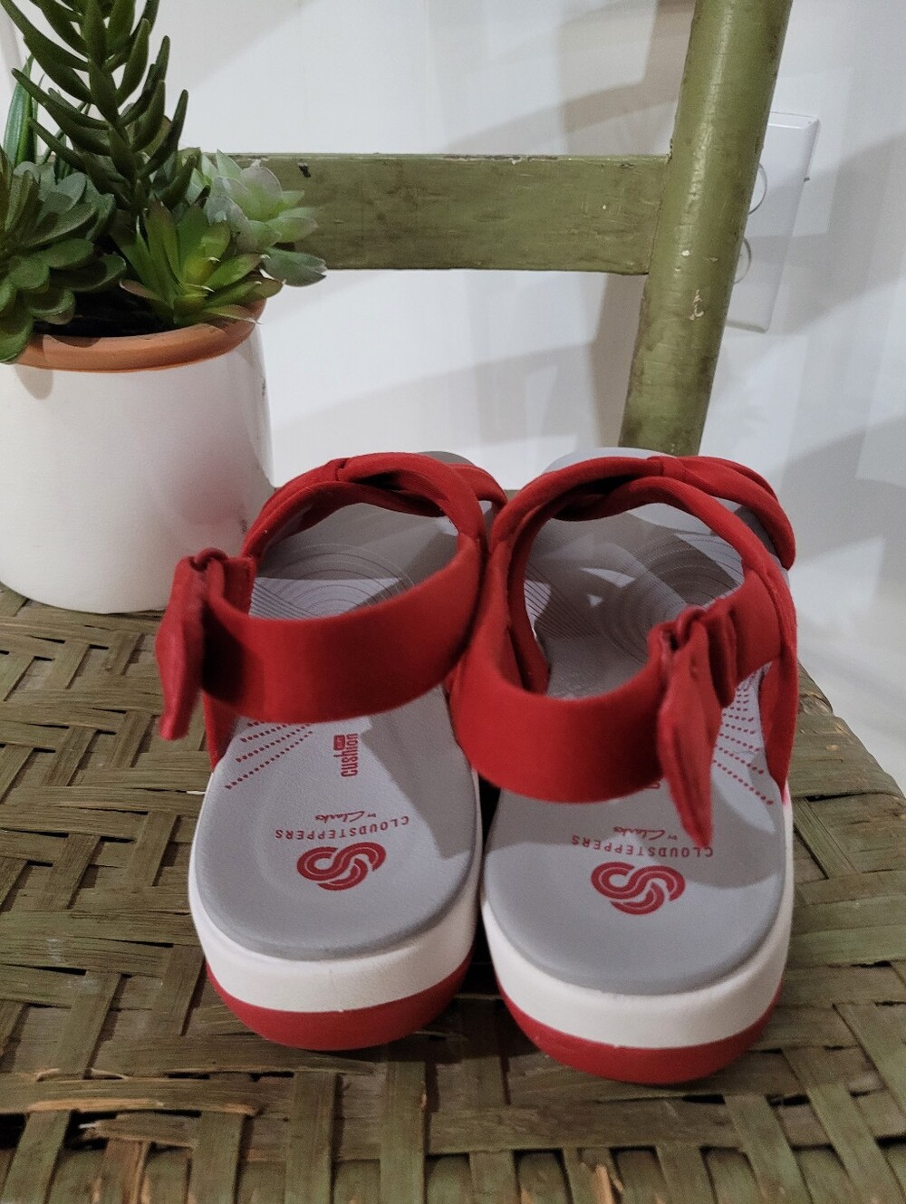 Clark's Arla Belle Cloud Stepper Red Knotted Slingback Sandals Sz 9W New In Box - Picture 4 of 8
